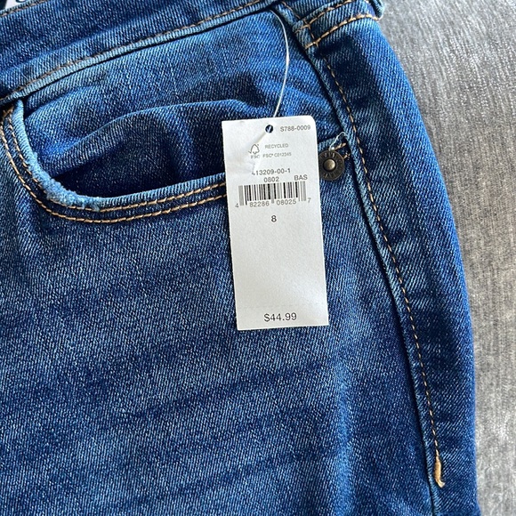 New with tags jeans - Picture 3 of 3